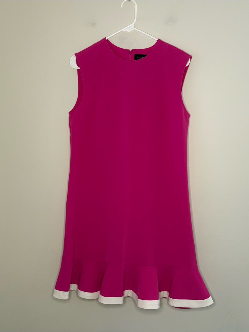 Victoria Beckham Small Sleeveless Pink Dress Preppy Quiet Luxury Ruffle hem